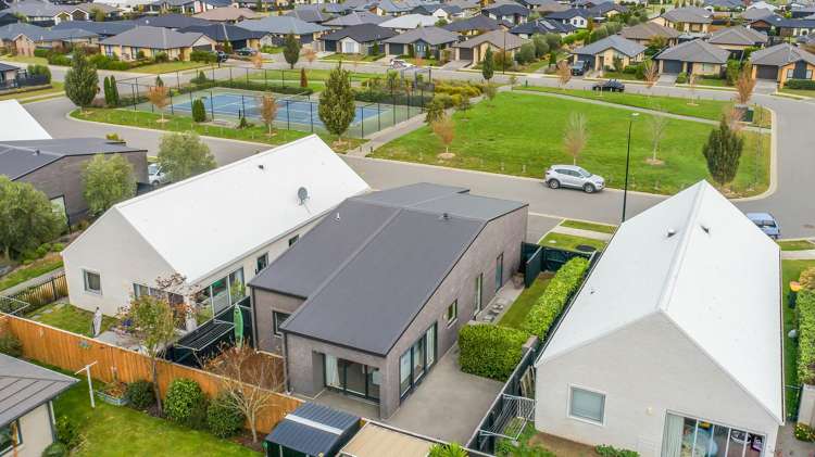 11 Moreton Green Rolleston_13