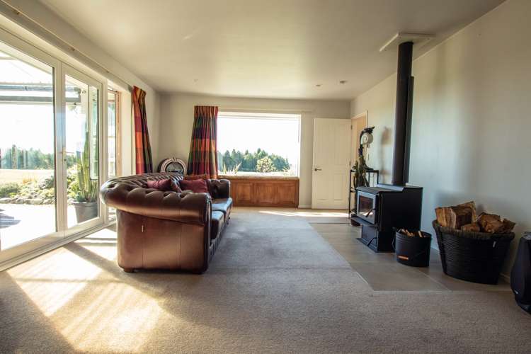 4 Terrace View Hokitika_5