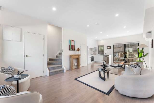 Spacious, Modern, Perfectly Located