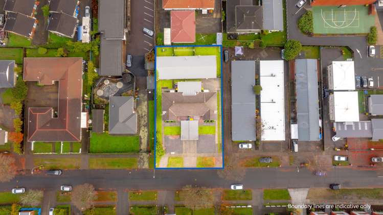 9 Ruihi Street Victoria_25