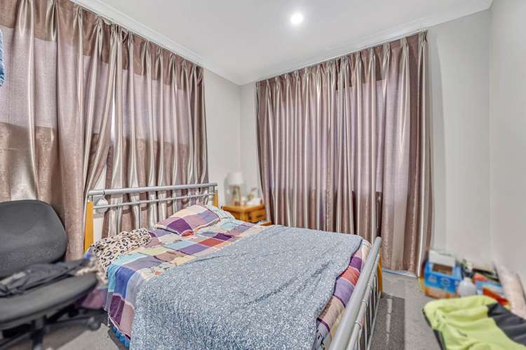 46 Donegal Park Drive Flat Bush_21