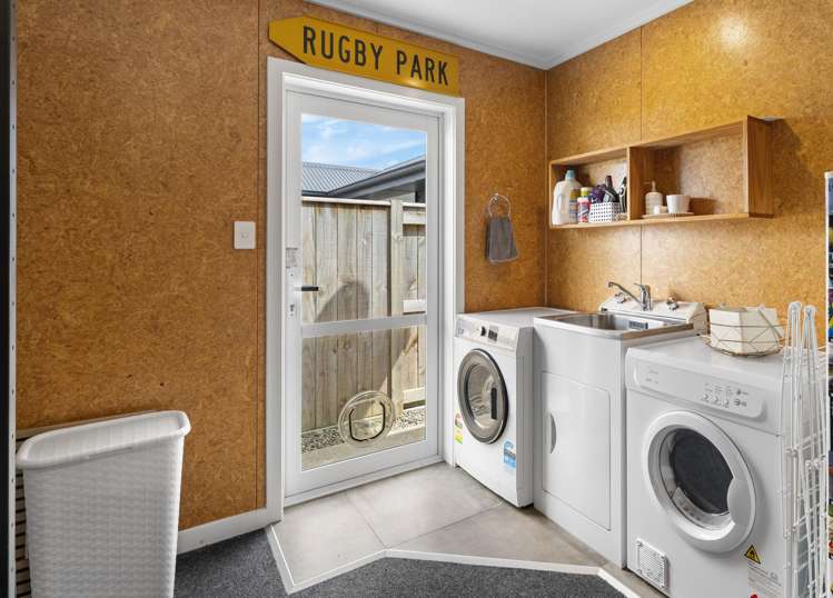 31 Freedom Drive Kelvin Grove_24