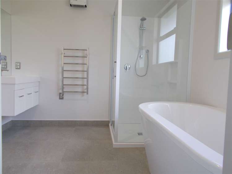 36 Quail Rise Stoke_14