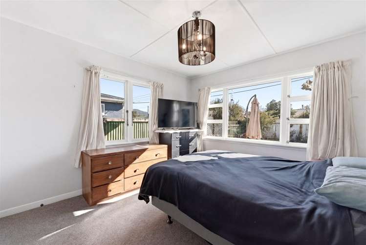 17 McGlashen Street_5