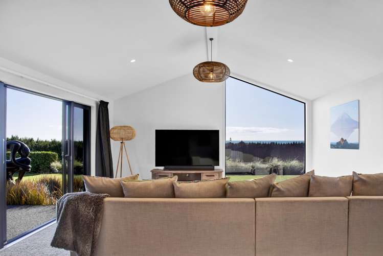 1351 South Road Kaitake_16