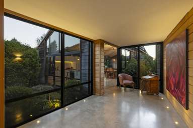 8 Jacks Point Rise_2