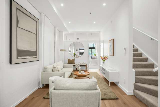 Fully renovated 3 Bedroom Apartment