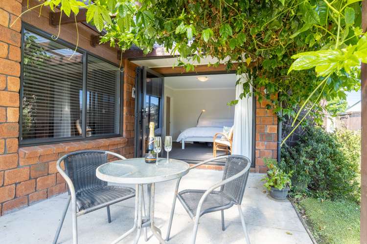 10 De La Mare Drive Leamington_10