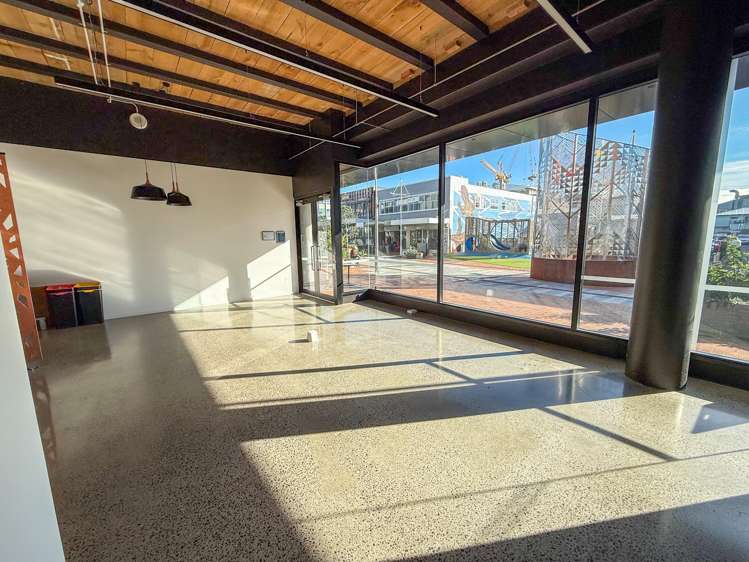 1 Devonport Road Tauranga_2