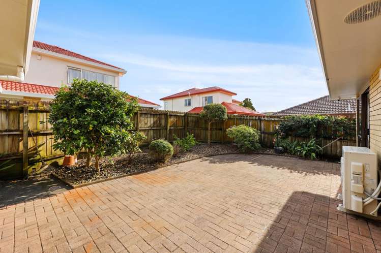 1/17 Penruddocke Road Half Moon Bay_17
