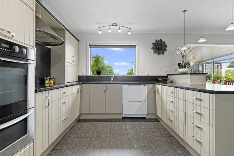 8 Catherine Crescent Te Aroha_4