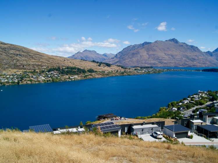 5 Luckie Lane Queenstown Hill_5