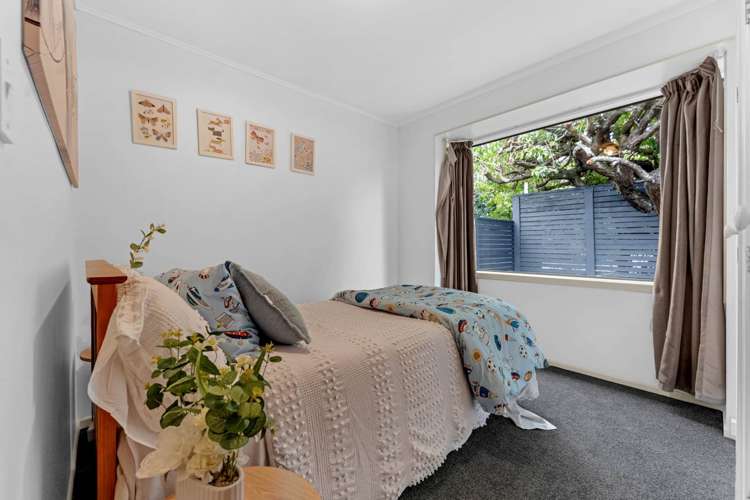 7 Golf Road New Lynn_16