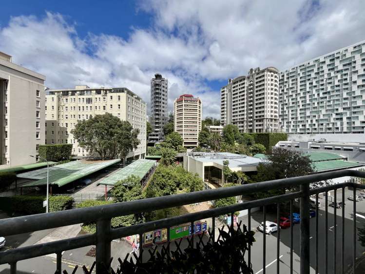 503/36 Eden Crescent 10015_15