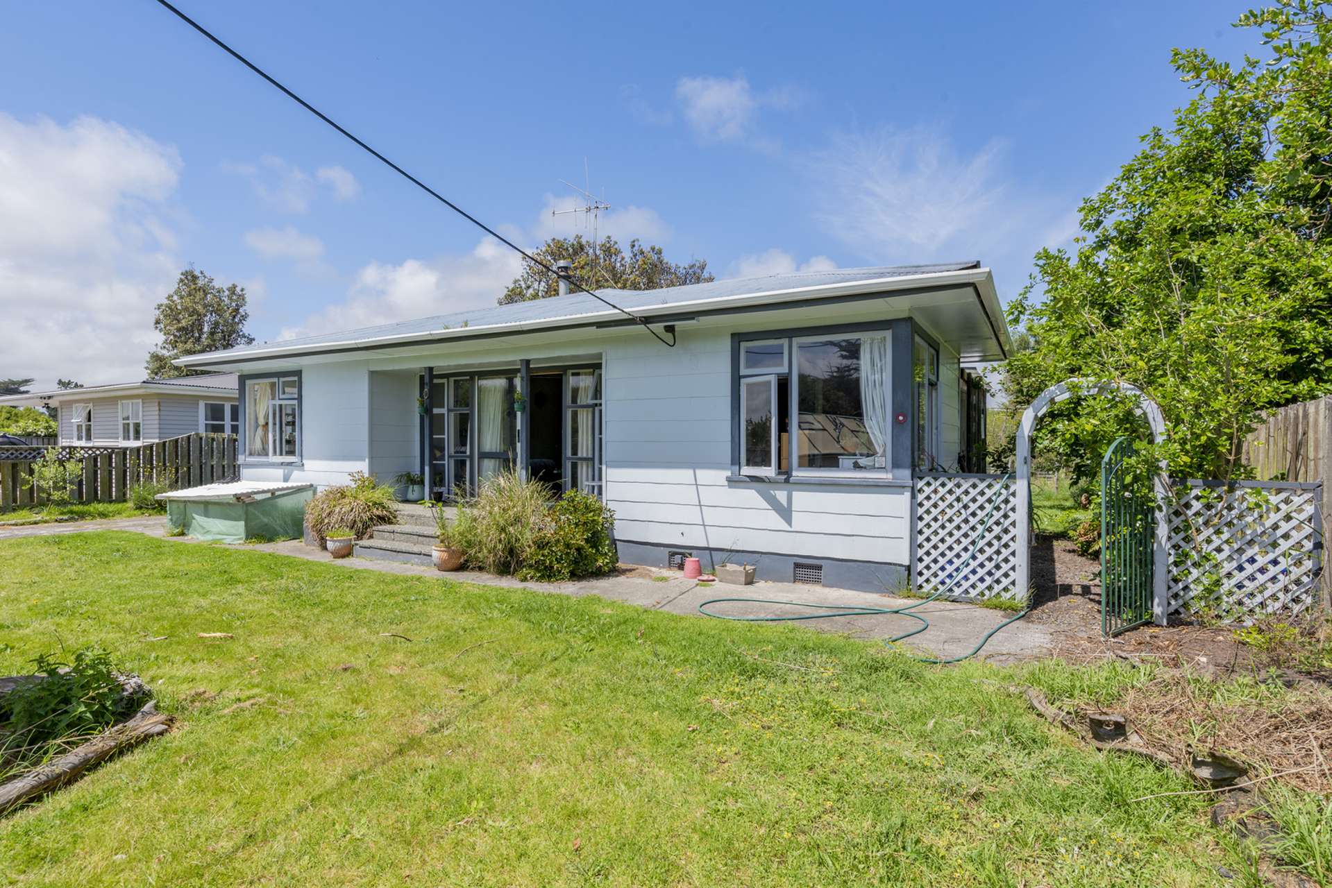 555 Waitarere Beach Road Waitarere Beach_0