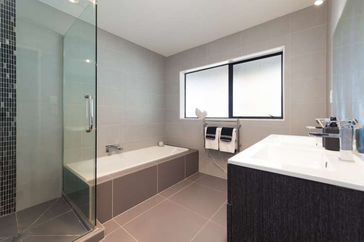 55 West Hoe Heights Orewa_35