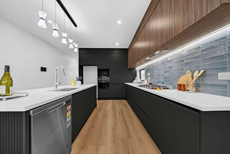 13 Star Cross Road Hingaia_6