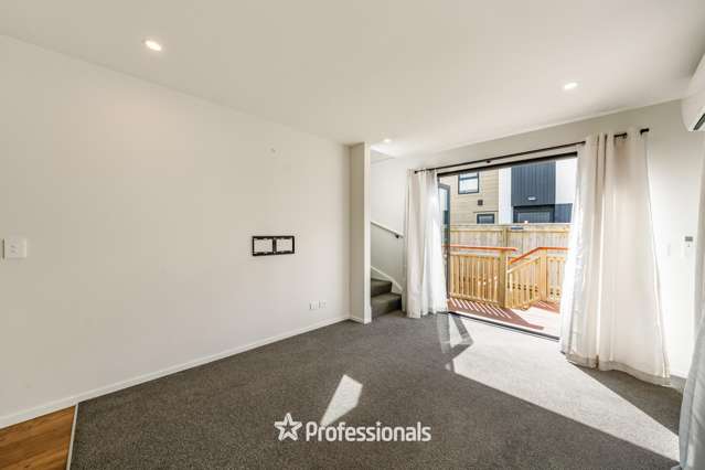 6/26 Fitzherbert Road Wainuiomata_4