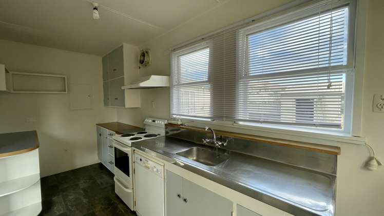 34 Toi Street 1230_2