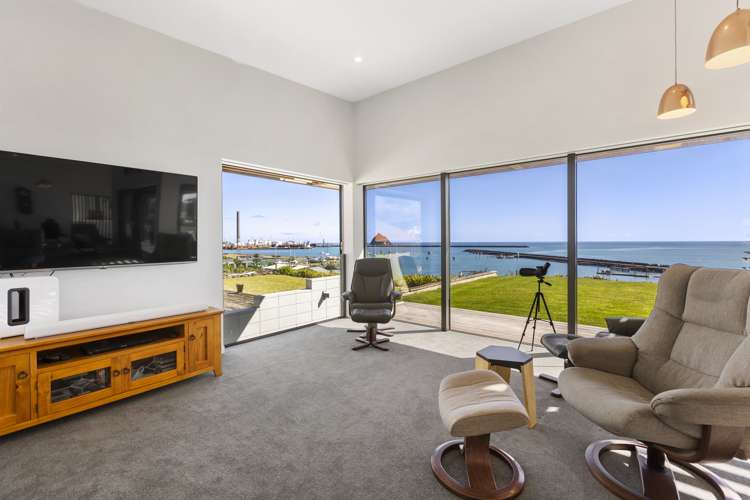 2 Roy Terrace Moturoa_13