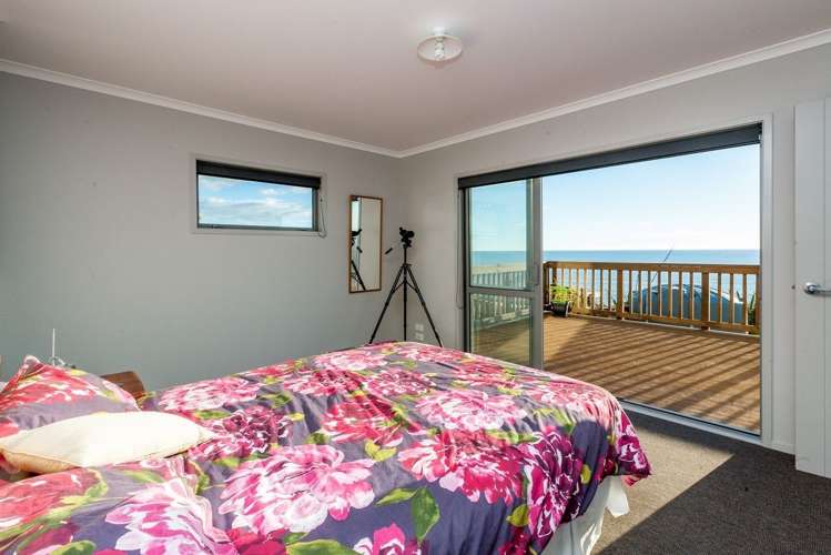 9 Ye Old Mill Road Awakino_8