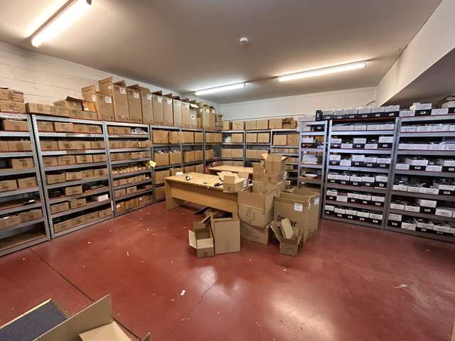 Unit 2/27 Factory Road Mosgiel_4