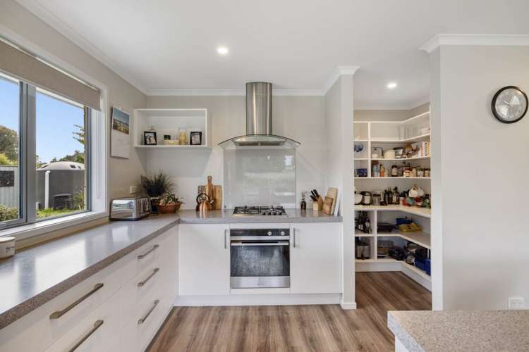 16 Roy Road Hamurana_5