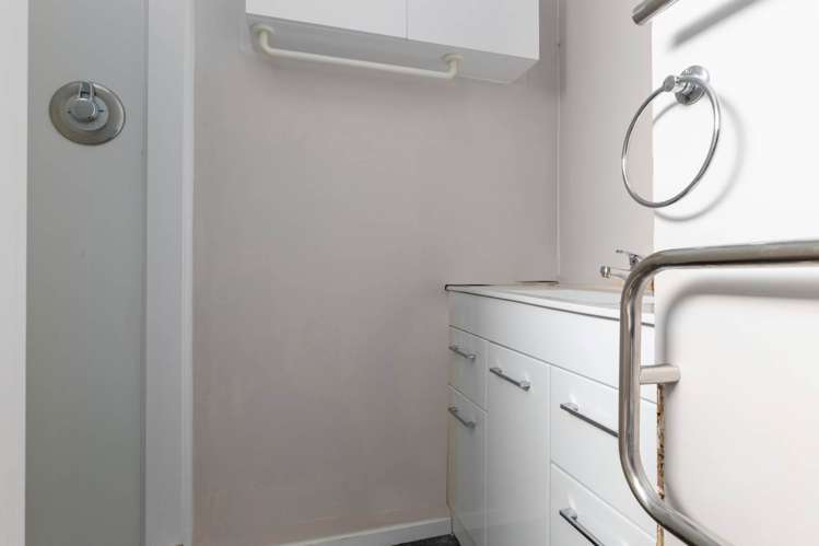 2/20 Parry Road Mt Wellington_8