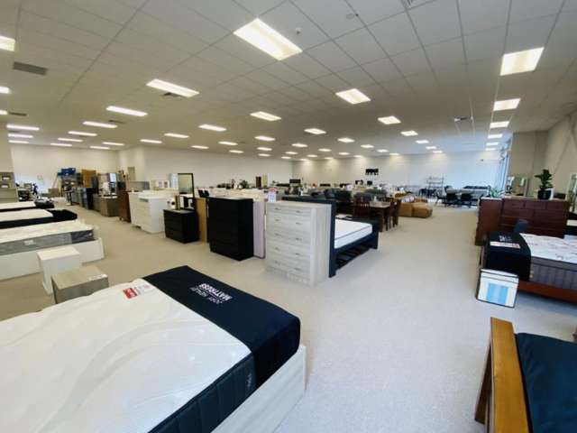 Unit A, 16 The Boulevard Te Rapa_2