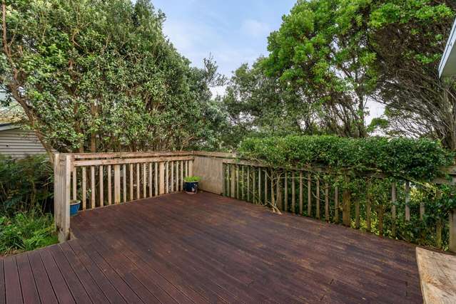 14 Kowhai Street Tawa_3
