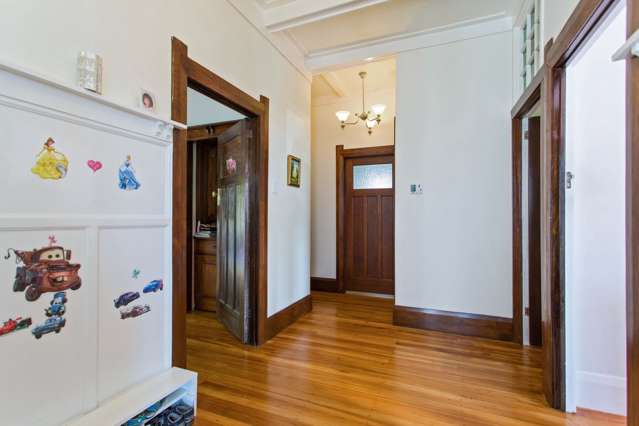 4 Woodford Road Mount Eden_4