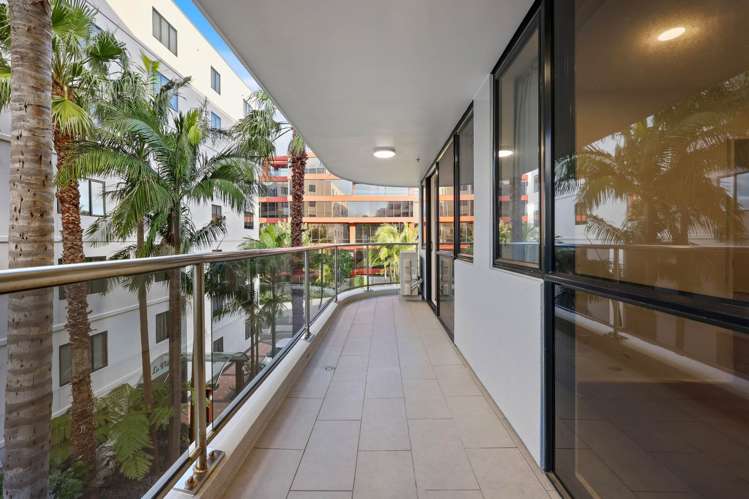 2C/171 Hurstmere Road Takapuna_53