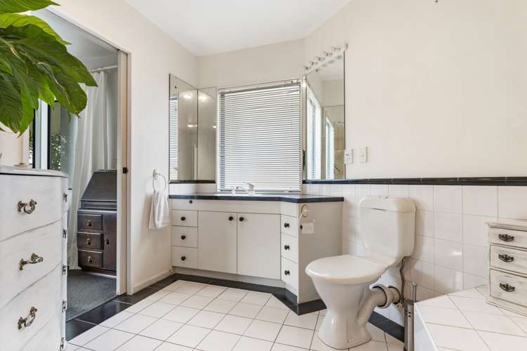 36 Lloyd Street Parkvale_13