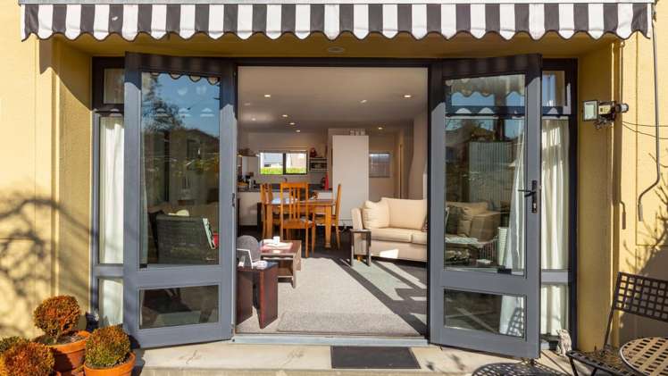 91 Charles Street Blenheim Central_3