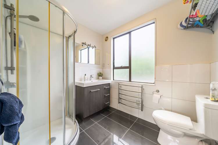 13 Rossiter Avenue Waterloo_23