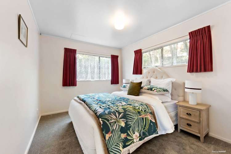 16 Flagstaff Place Massey_12