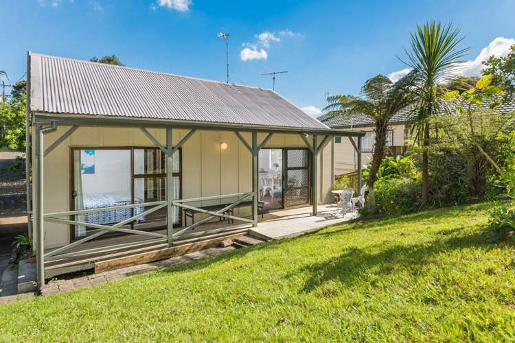 3/27 Aeroview Drive Beach Haven_20