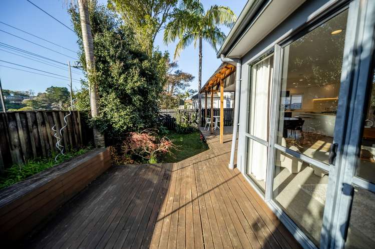 10C Tipene Place Meadowbank_12