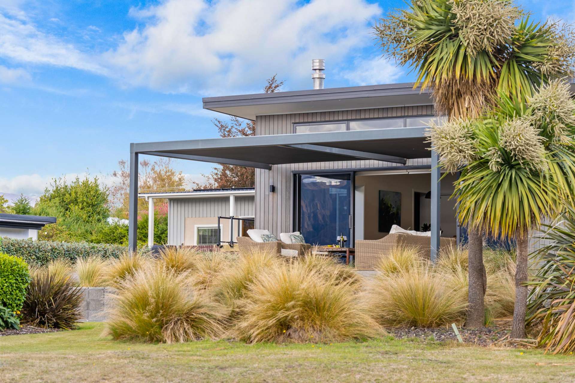 12 Flora Dora Parade Lake Hawea_0