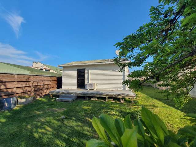 One Bedroom Cottage