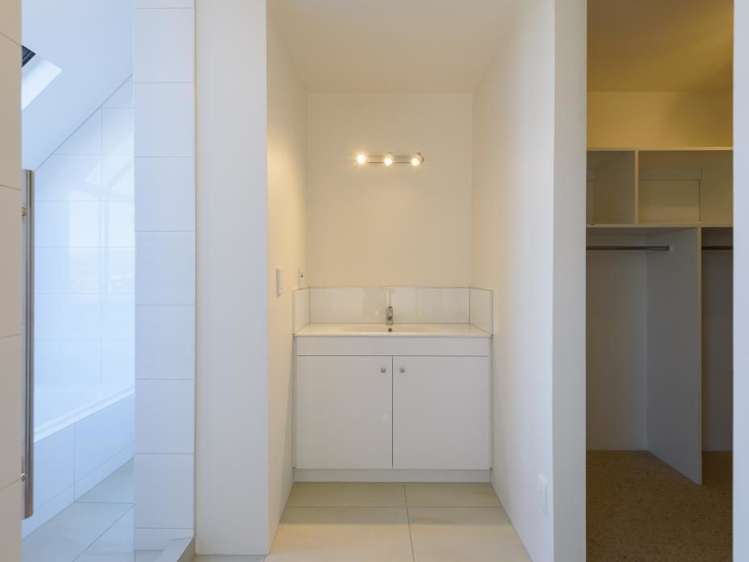 16 Tamahine Street Maupuia_10