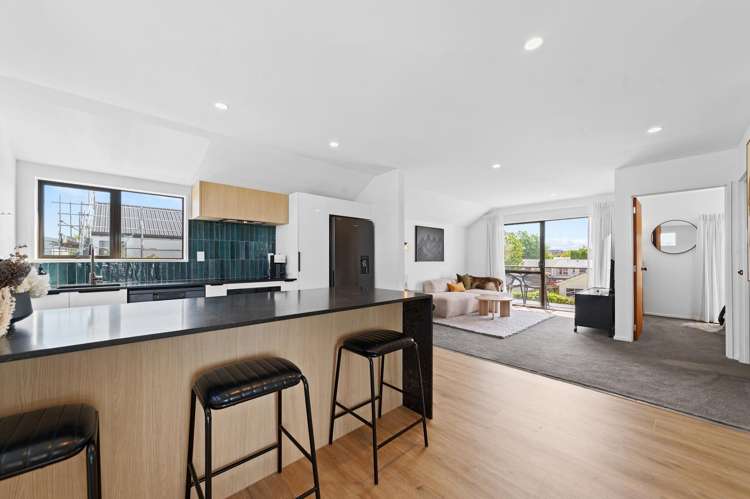 3/129 Clarence Street_2