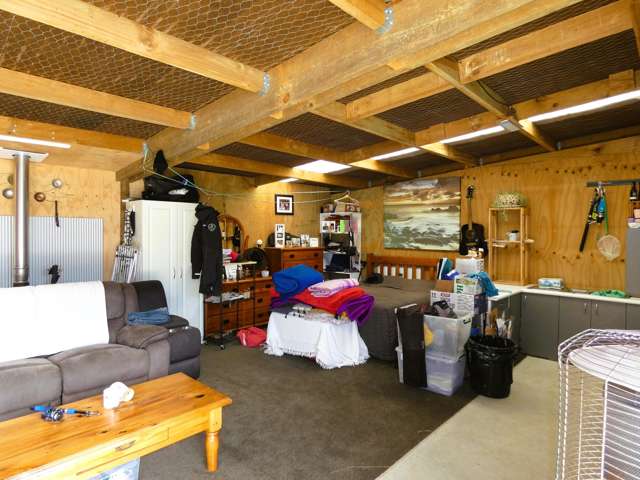 71 Alma Road Westport Surrounds_4