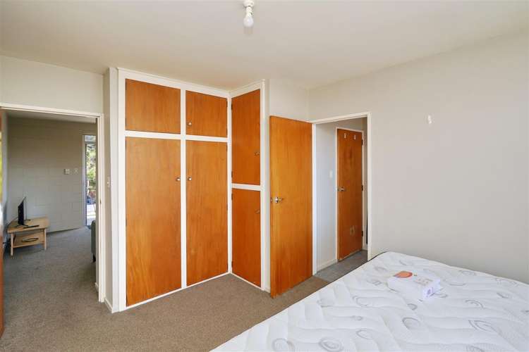 2 Raglan Street Phillipstown_18