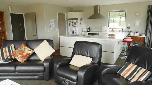 777 Halkett Road West Melton_4