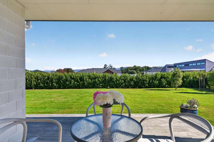 10 Coralie Place Lansdowne_8
