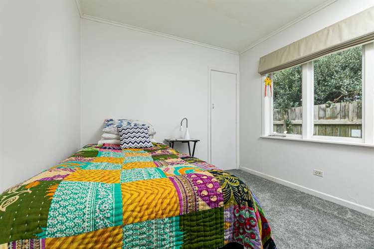 22 Brandon Road Glen Eden_16