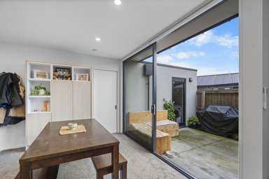 2/56 Geraldine Street_4