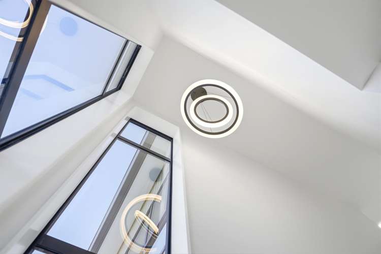 16A & 16D Madison Place Forrest Hill_11