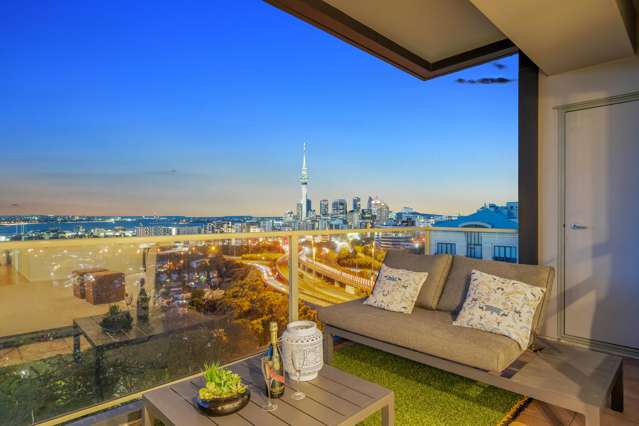 Harbour Lights, City Nights